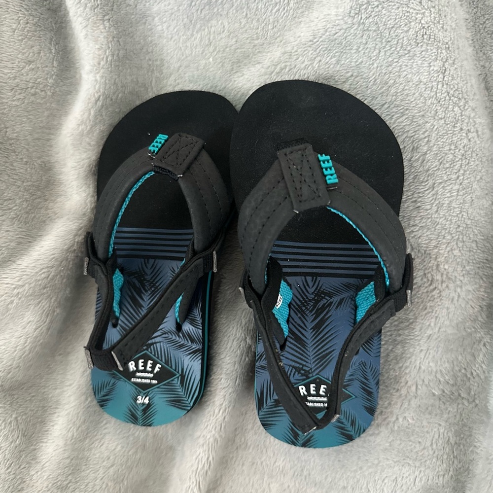 Reef toddler flip flops, 3/4